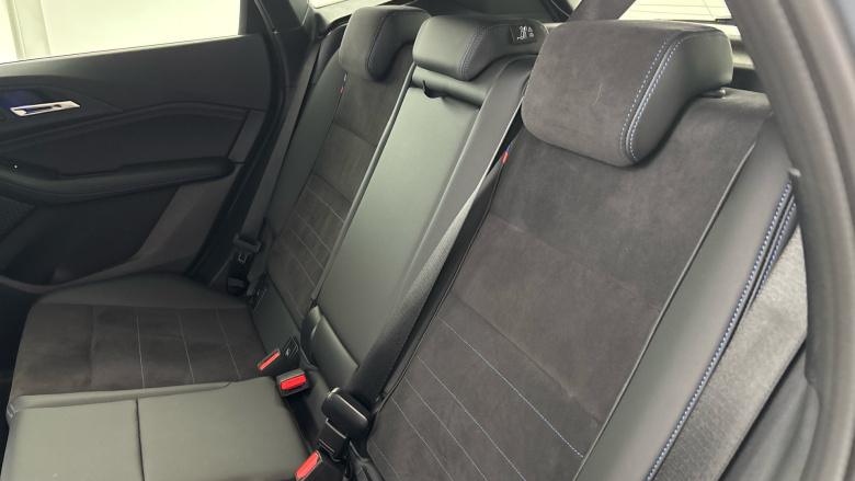 BMW 2 Series 220i MHT M Sport 5dr DCT [Tech Plus Pack] Petrol Hatchback